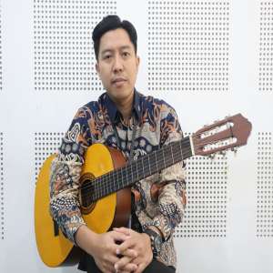 YUDIS TRIANGGA, S.Pd